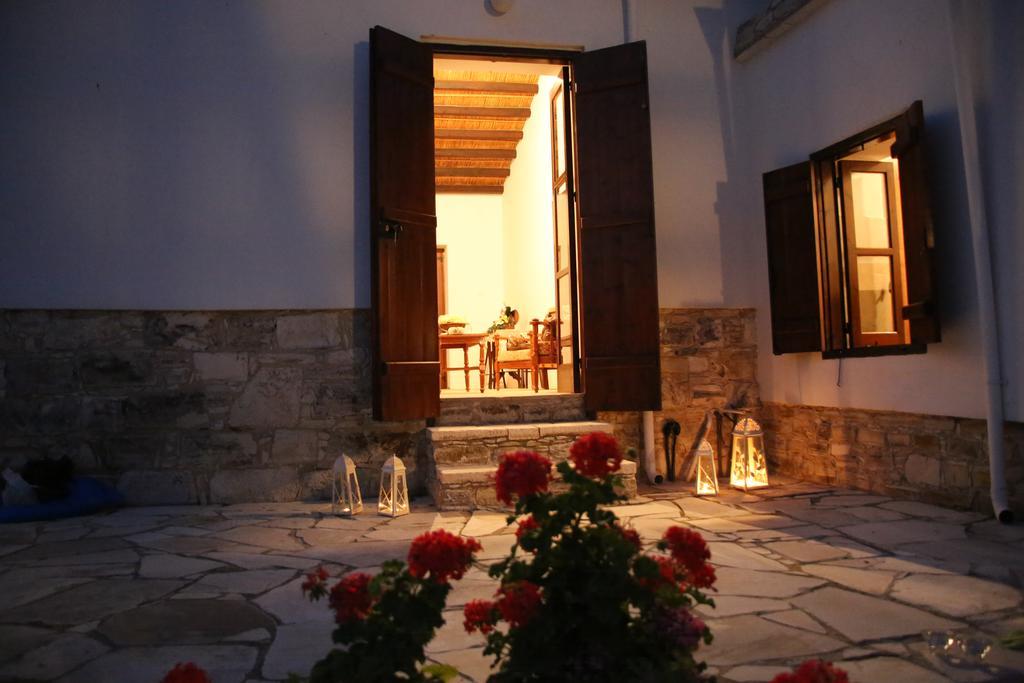 Charoullas Traditional Mansion Villa Alaminos Luaran gambar