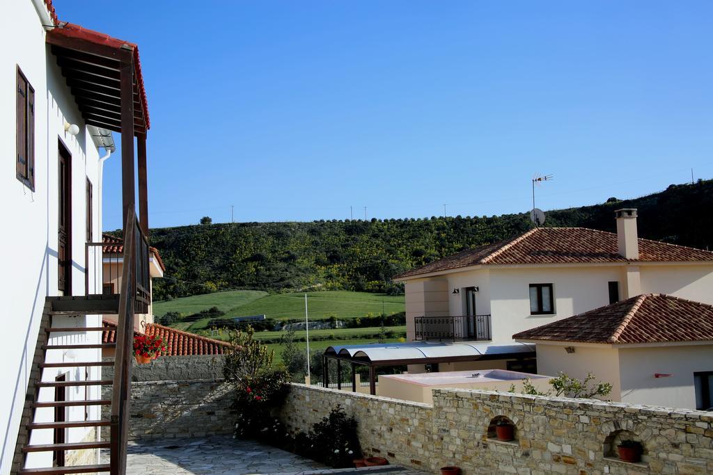 Charoullas Traditional Mansion Villa Alaminos Luaran gambar